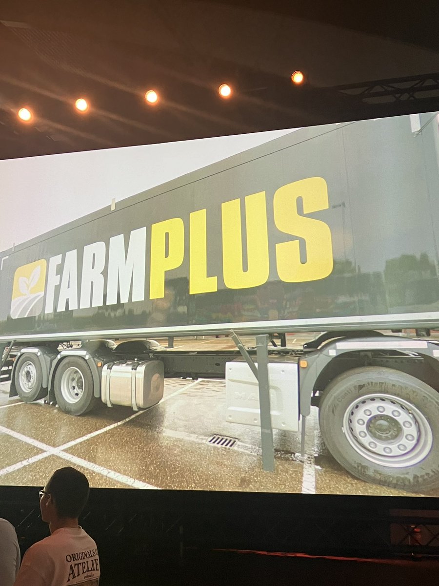 Ineens is die daar… een nieuwe baas! #farmplus #czav #cav #akker