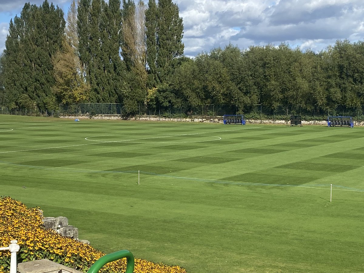 andybutler7's tweet photo. Hard work starting to pay off!! great effort from the team to have the pitch ready after all the rain for @reptonfootball fixture tomorrow ⚽️@ReptonSport https://t.co/KoCnOvuYtE
