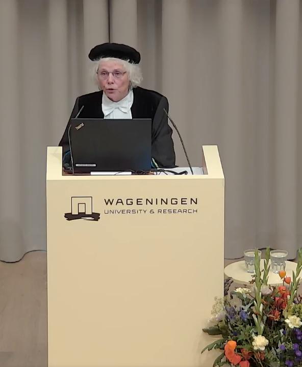 Tanay Bose (@mycobose) on Twitter photo It was an incredible opportunity for me to be virtually present at the farewell lecture of Prof <a href="/francine_govers/">Francine Govers</a> A remarkable journey of 48 years at <a href="/WUR/">Wageningen U&R</a> and her contribution to #Phytophthora research. 👏 👏 💐💐
#phytopathology #phytophthorainfestans It was an incredible opportunity for me to be virtually present at the farewell lecture of Prof <a href="/francine_govers/">Francine Govers</a> A remarkable journey of 48 years at <a href="/WUR/">Wageningen U&R</a> and her contribution to #Phytophthora research. 👏 👏 💐💐
#phytopathology #phytophthorainfestans