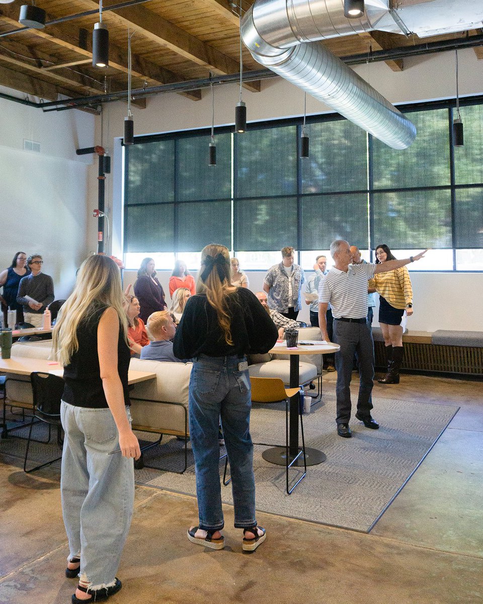 Click Rain tweet media