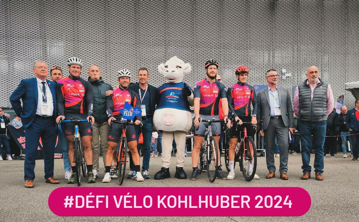 UDSP14's tweet photo. #DéfiVéloKOHLHUBER2024 Après 1009 km, arrivée du peloton l'@UDSP14 au @cnspf2024 salués par Dominique ROSE, président du @Sdis14, de Christophe AUVRAY, Dir. dépt &amp; Alain BOURGE @UDSP14
🚴🏻 6 Étapes/📅 6 Jours/ 13 dépts 🇫🇷
Bravo 👏🏻 👏🏻 
@PompiersFR  @CalvadosDep  @Prefet14 https://t.co/N1FTRgQmB3