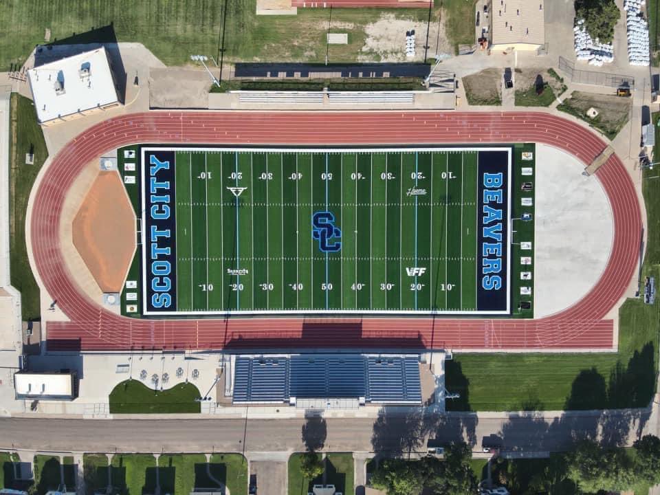 sportsinkansas's tweet photo. A Mammoth field becomes your largest outdoor classroom. With Mammoth you can go 365 days a year, all day, every day... total game changer for the entire community. 

Mammoth @MammothBuilt is the official partner of Sports in Kansas #sportsinkansas https://t.co/eigG2N4eLu