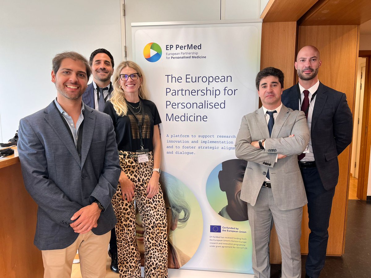 goncalodgt's tweet photo. Pleasure to be in the organisation of the #EPPerMed #ELSA Symposium with the colleagues from @FondazioneTLS, representing #AICIB. See you in the next one!

#PersonalisedMedicine
https://t.co/yDB5fC2x1n https://t.co/XSsfJJ7mE7