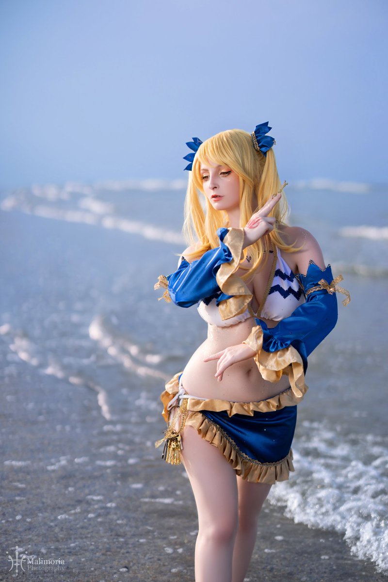 LenaCosplay's tweet photo. New #lucyheartfilia from #FairyTail #cosplay 👆 📸: @malimoria https://t.co/IRi1orMX0C