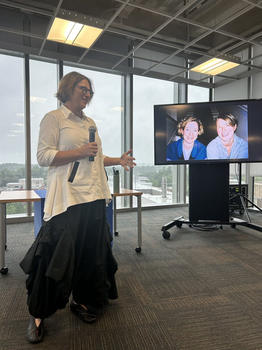 JPGagliardi (@gagliardijane) on Twitter photo The Office of Le Wel was thrilled to host best-selling author <a href="/jesslahey/">Jessica Lahey is on Threads as teacherlahey</a> on 9/26. She talked to a group of faculty, staff and students about the importance of saying the hard things when concerned about it the wellbeing of others. <a href="/DukeMedSchool/">Duke University School of Medicine</a> The Office of Le Wel was thrilled to host best-selling author <a href="/jesslahey/">Jessica Lahey is on Threads as teacherlahey</a> on 9/26. She talked to a group of faculty, staff and students about the importance of saying the hard things when concerned about it the wellbeing of others. <a href="/DukeMedSchool/">Duke University School of Medicine</a>