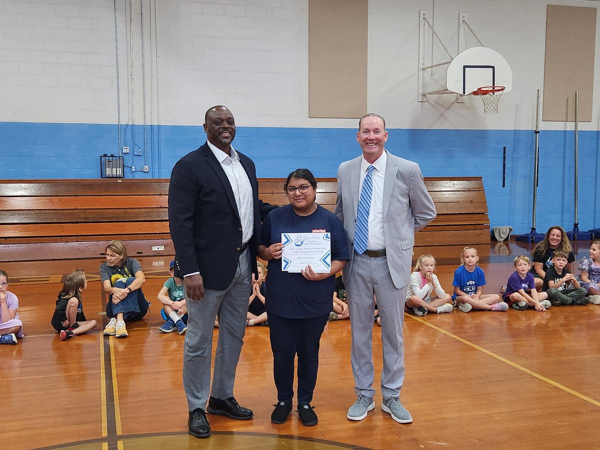 Foundation4CCA's tweet photo. Congratulations to Amana Elementary 3rd grade associate Marlene Rodriguez, who was awarded the CCA Foundation Staff Recofnition Award this morning. The award was presented  by CCA Superintendent Dr. Corey Seymour.
@drcoreyseymour @CCAClippers https://t.co/voOcQpQqTW