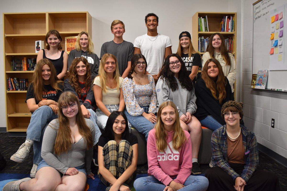 muskegonctc's tweet image. Teachers shape the future! 🌟 We&apos;re excited to launch the CTC Teacher Academy, preparing the next generation of educators to make a lasting impact. 📚🍎 #FutureEducators