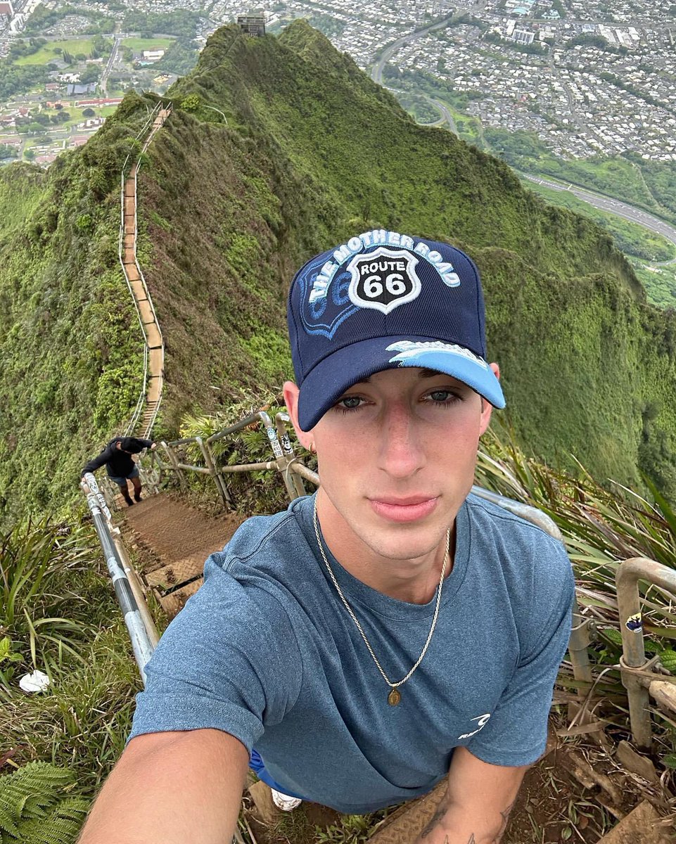 made it #haikustairs #HaikuChallenge #stairwaytoheaven
