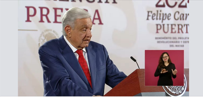 LichaWonderland's tweet photo. QUEREMOS pantallas en el Zócalo para ver la última #Mañanera el día 30 de Septiembre.
QUEREMOS despedir a nuestro Presidente.
RT🔅 Seguimos insistiendo 🙏
@lopezobrador_ 
@Claudiashein
@martibatres
@jesusRCuevas
@BeatrizGMuller https://t.co/LYhMV1jb9t