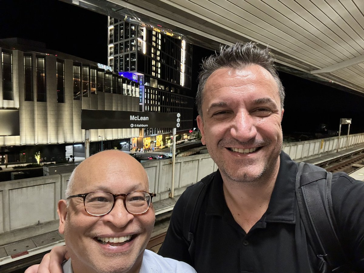 Me qytetarin me te ri te Tiranes nga kjo vere - Aleksander Arvizun, ambasadorin e perhershem te shqiptareve dhe Shqiperise 🇦🇱❤️🇺🇸