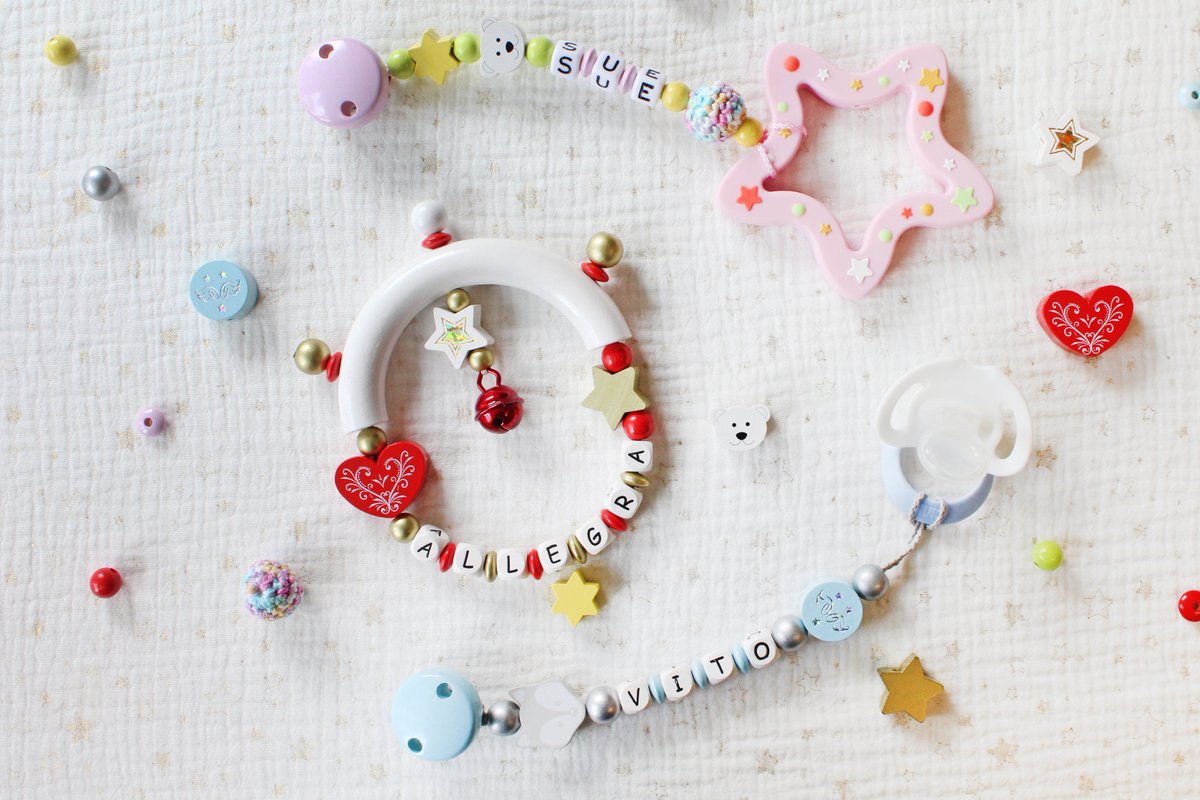 🎄 🌟 weihnachtliche &amp; winterliche Baby-Accessoires | Christmassy &amp; wintry baby accessories 🌟 🎄

🧵✂️ Entdecke doch all unsere Bastelanleitungen: schnullerkettenladen.de/bastelanleitun…

🧵✂️ Discover all of our craft instructions: schnullerkettenladen.de/en/handicraft-…

#christmasdiy #weihnachtsdiy