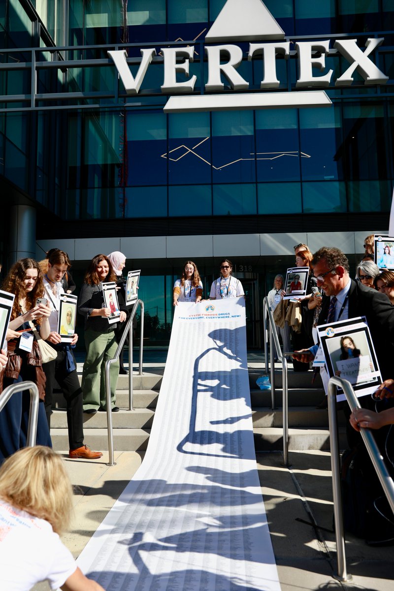 Just Treatment 💊 tweet media