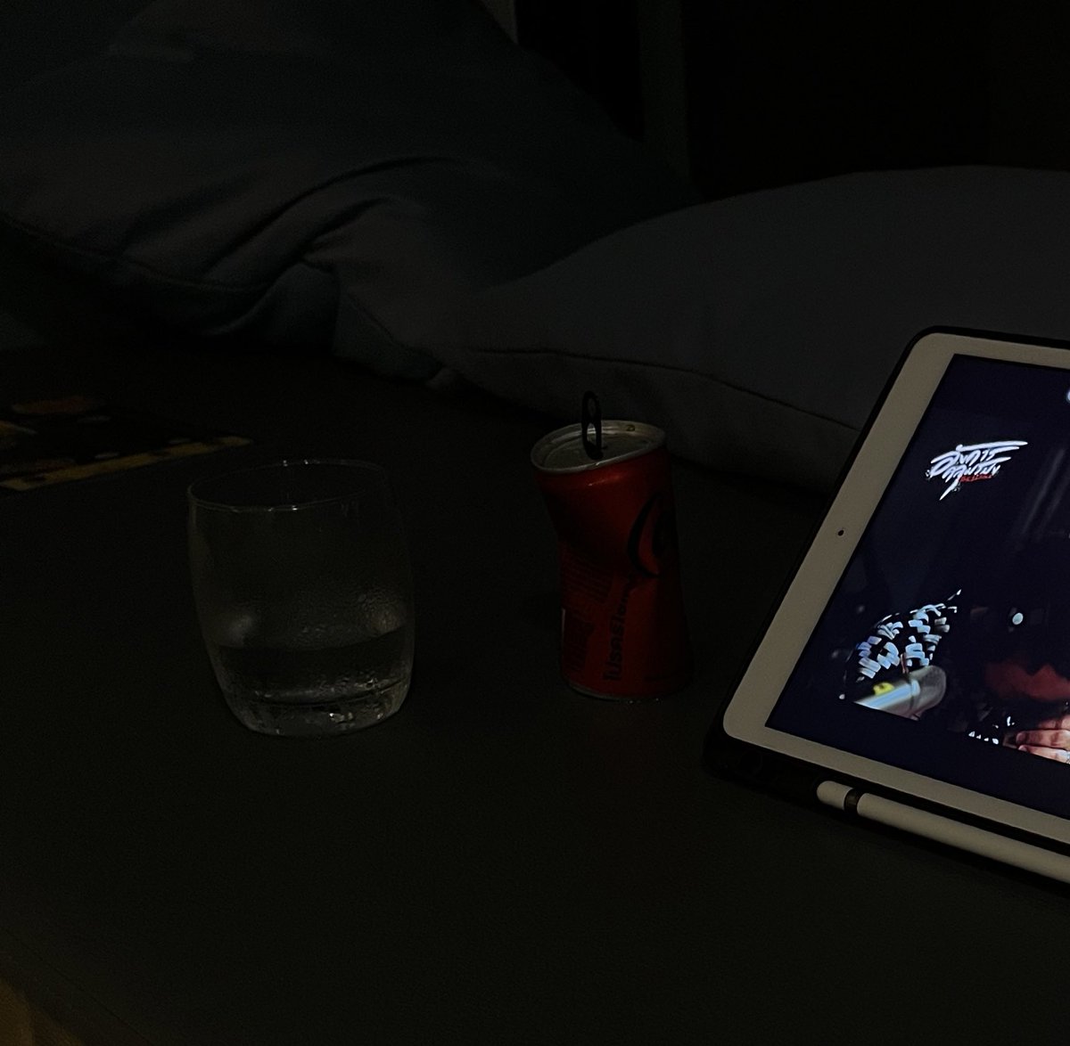 奕辰 (@kiqezw) on Twitter photo 