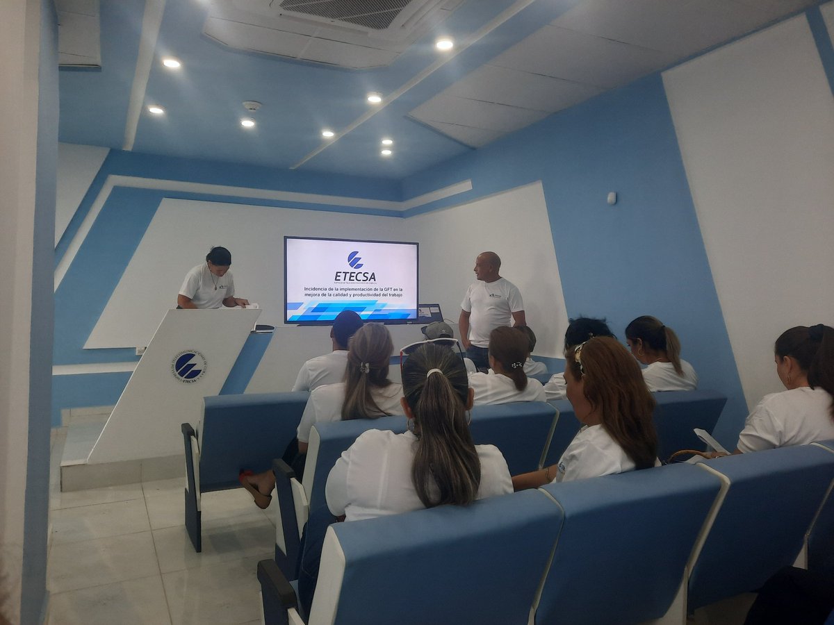 CarlosMtnez73's tweet photo. Operaciones Red presenta 11 ponencias en el Evento de Calidad de @ETECSA_Cuba #LasTunas, soluciones q tributan a la mejora de la calidad del servicio #EtecsaTeAcompaña https://t.co/2uh8tgDWXz