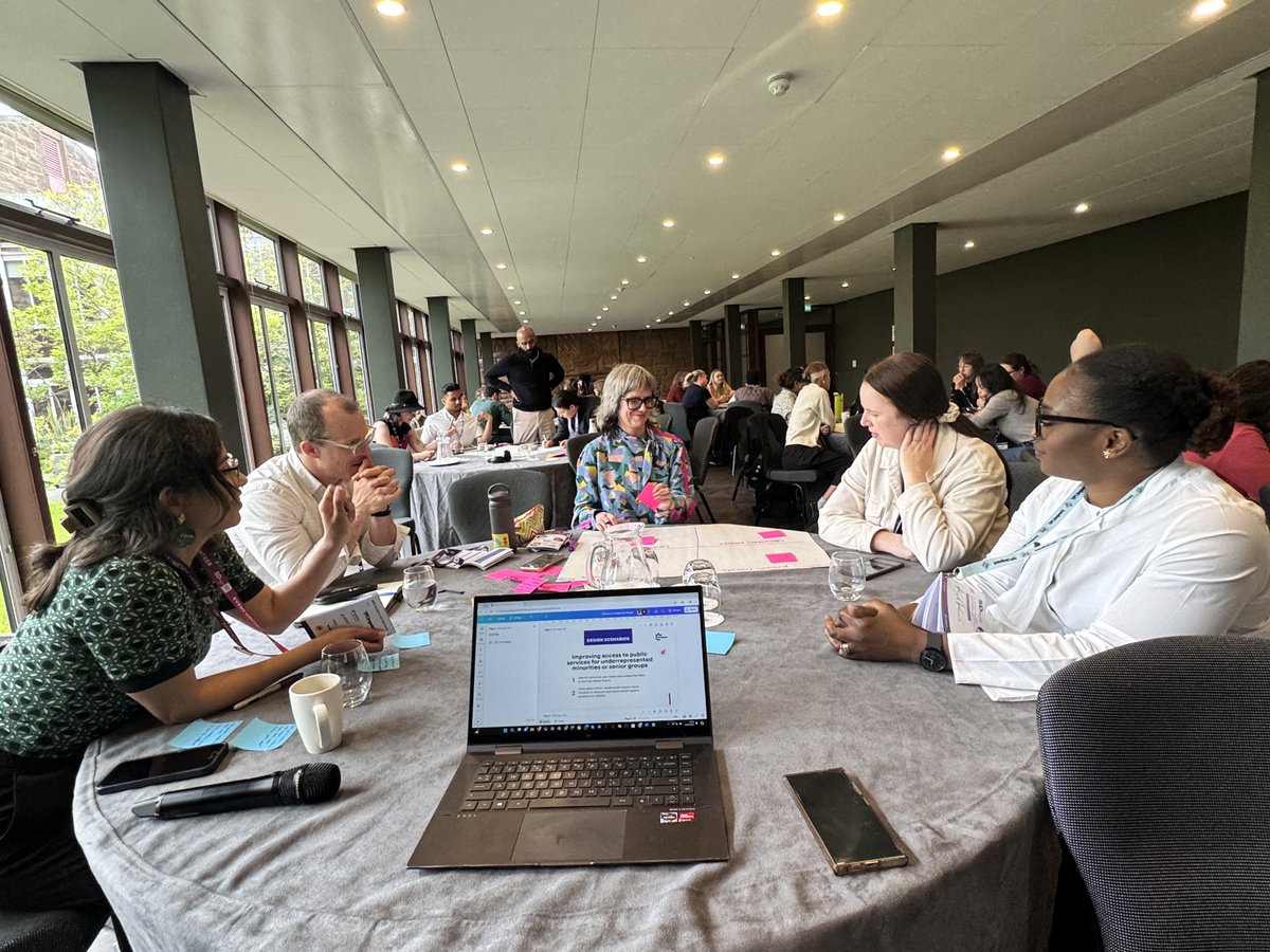 iamDayoSamuel's tweet image. Finally getting some time to reflect on my experiences from the past week in #Edinburgh and #SDinGov.

I had the privilege of co-facilitating a workshop with the brilliant Bukola Jolugbo (Kiki), and it was an incredible journey from start to finish.

When Kiki first invited me,