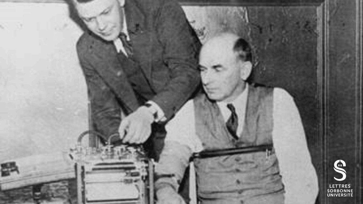 "Fake news", "théories du complot", "fact checking"… des termes devenus courant dans nos sociétés. Ce #colloque propose de réfléchir aux « modes fondamentaux du dire-vrai » dans la culture médiatique contemporaine.

📆 3 et 4/10
⏰ 8h45 à 17h
📌 CELSA ⤵️
lettres.sorbonne-universite.fr/evenements/dir…