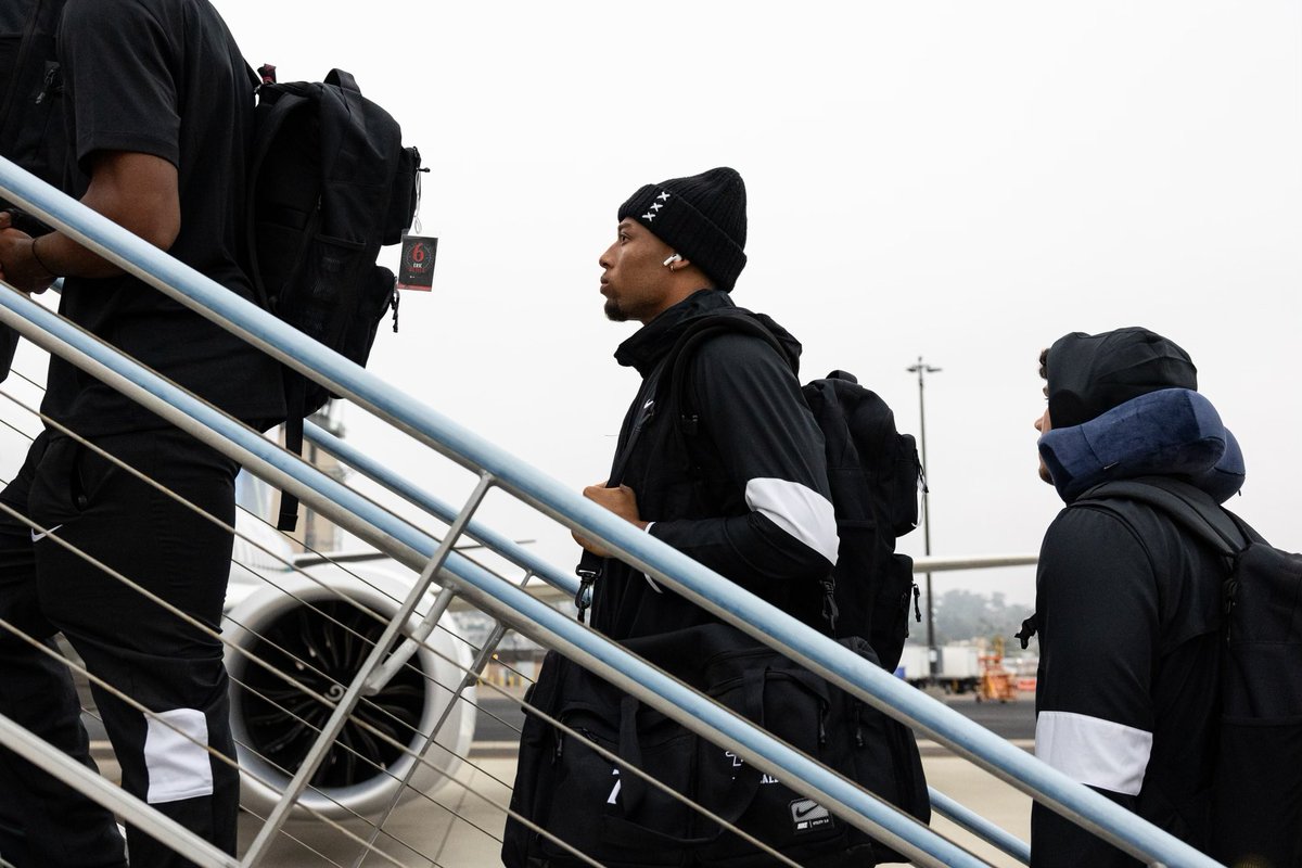 AztecFB's tweet photo. Michigan bound 🛫

@AlaskaAir https://t.co/SeK6gE6ACr