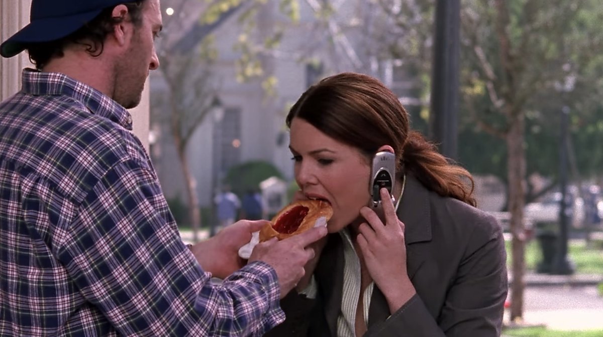 lauren (@gilmxres) on Twitter photo 