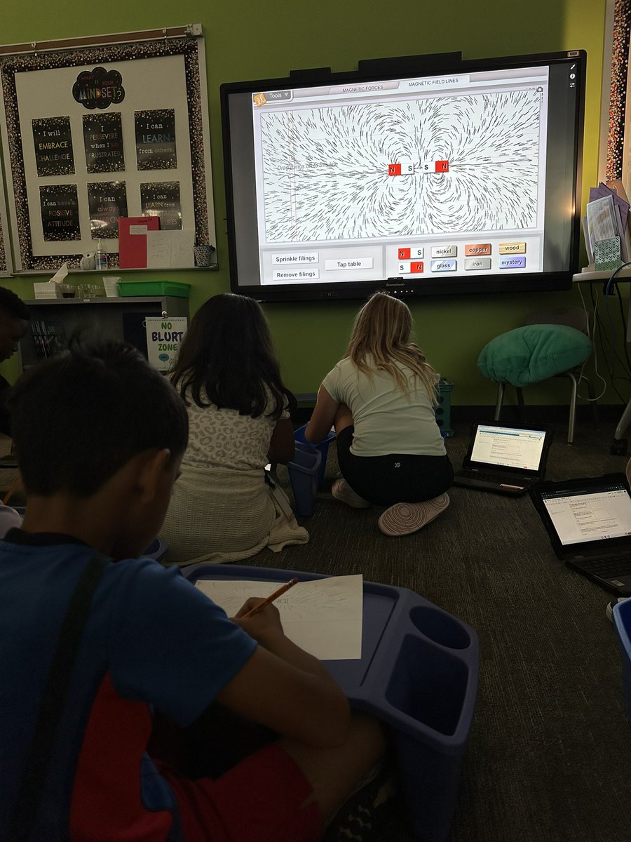 We love a virtual lab! Thanks, Gizmo for teaching us about magnetic fields! <a href="/CFISDScience/">CFISD Science</a>  <a href="/cfisdmcgown/">@cfisdmcgown</a> <a href="/ExploreLearning/">ExploreLearning</a>