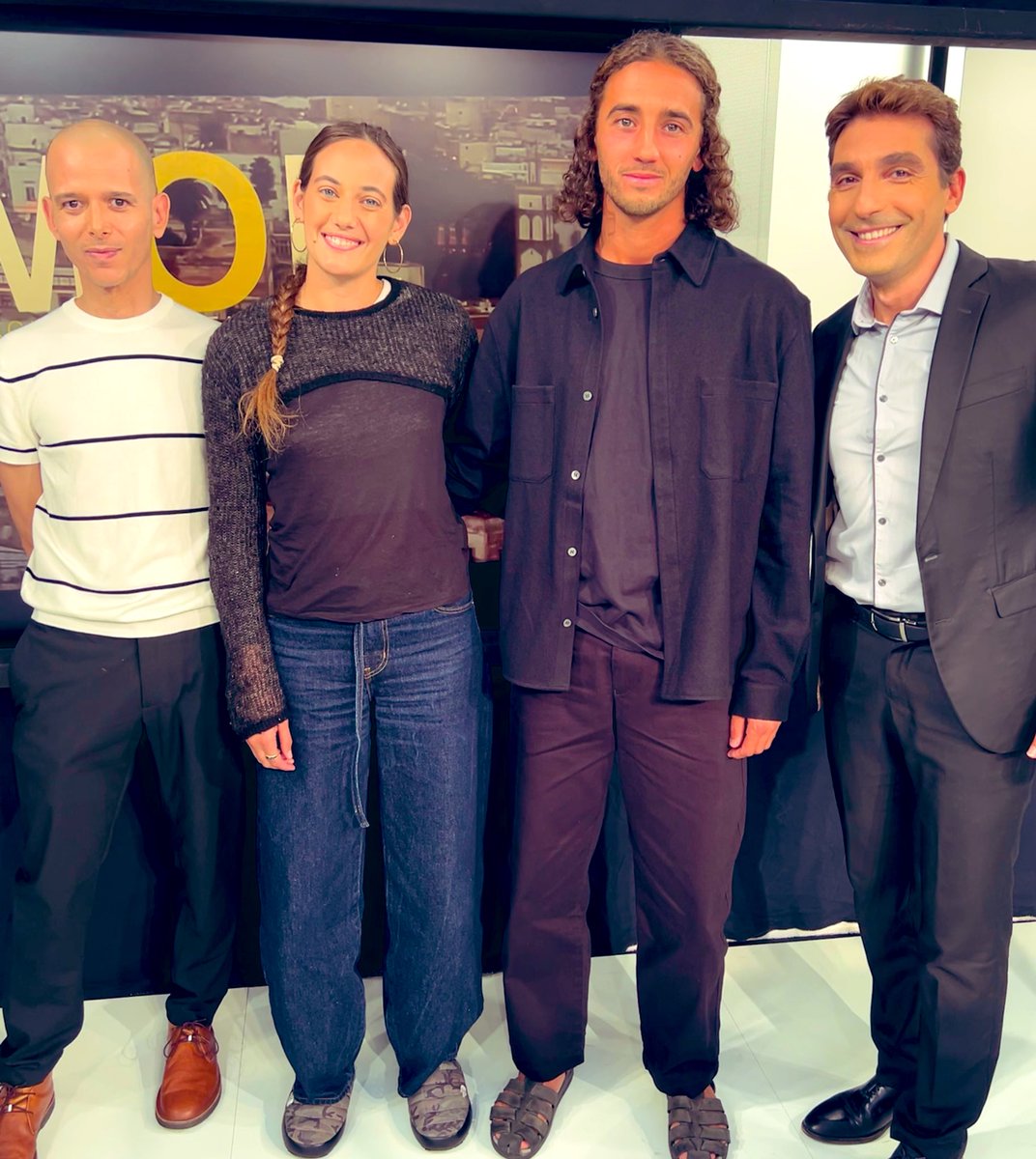 ✨La première 📺 des voyageurs écrivains Camille Hinas &amp; IIliès Boussaha alias Les Artisans de Demain 🌍 ; l’écrivain Abdellah Taïa auteur du livre « Le Bastion des larmes » aux @Ed_Julliard 🛥️🖼️Avec en prime un reportage à #Tanger <a href="/explora_art/">Art Explora</a> à ce soir 😉 sur <a href="/TV5MONDEORIENT/">TV5MONDE Maghreb Orient</a>