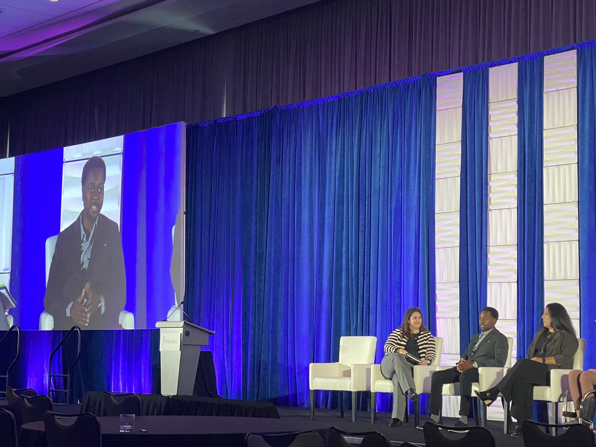 Cleverlychangin's tweet photo. “You don’t have to advocate alone, bring your community with you.” - James Griffin

T2: Empowering
Advocacy: Federal, State &amp; Patient Insights. @GlobalGenes 

#weekinrare #rarehealthyequity #raresummit #ggsummit https://t.co/QUaBDSdfZS