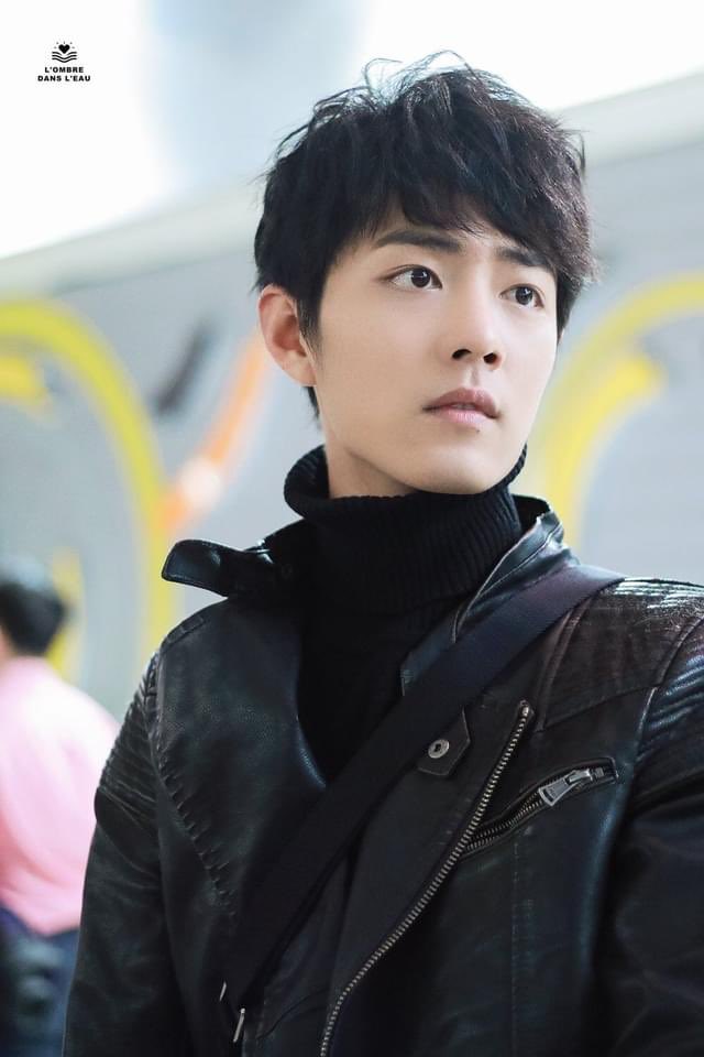 LindaLe37964383's tweet photo. Some of my earliest pics I saved of Xiao Zhan. I’m so happy that this artist debuted 8 years ago! He has gone from youthful optimism to mature artistry in these 8 years. His struggles, his glory chronicled these past 8 years have given us an incredible story of triumph! Cr in pics XIAO ZHAN 8th DEBUT ANNIVERSARY #XiaoZhan8thYrDebut #8YearsWithXiaoZhan