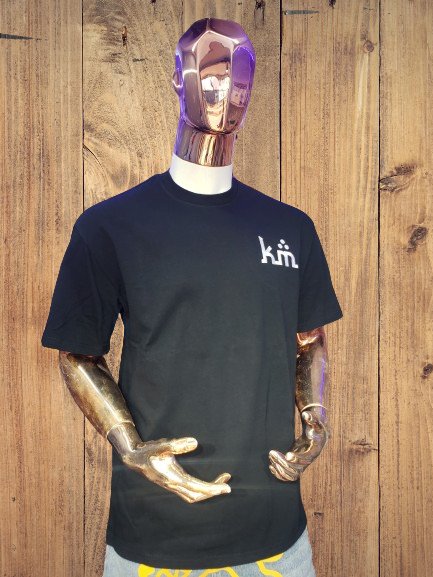 Kirchhoff__Moda's tweet photo. DISCOVER THE NEW HIGH QUALITY KIRCHHOFF MODA 'JASMINE' T-SHIRTS 

COLOR : BLACK ⚫
SIZE : XL &amp; XXL
QUALITY : 100% COTTON
PRODUCT LINK:
https://t.co/NNKA137pQN

For further enquiry and orders kindly send a Direct message to @Kirchhoff__Moda or message on Whatsapp +2347040958005 https://t.co/GPpPhJ672i