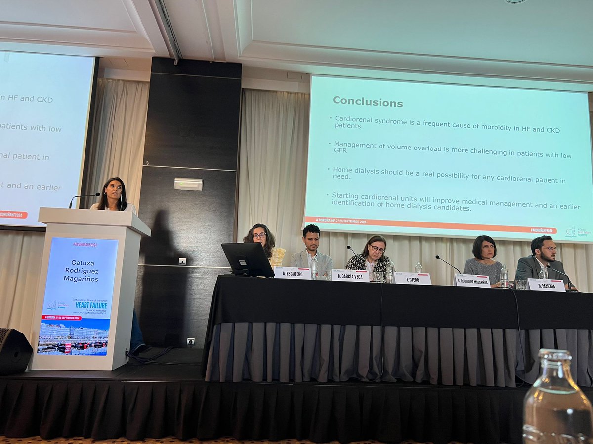 NefroChuac's tweet photo. Hoy en la reunión de Insuficiencia Cardíaca, la Dra. Magariños revisa la utilidad de la diálisis domiciliaria en el sindrome cardiorrenal #ACorunaHF  @SOGACAR_ @MG_Crespo_Leiro https://t.co/MURrTzaNKT