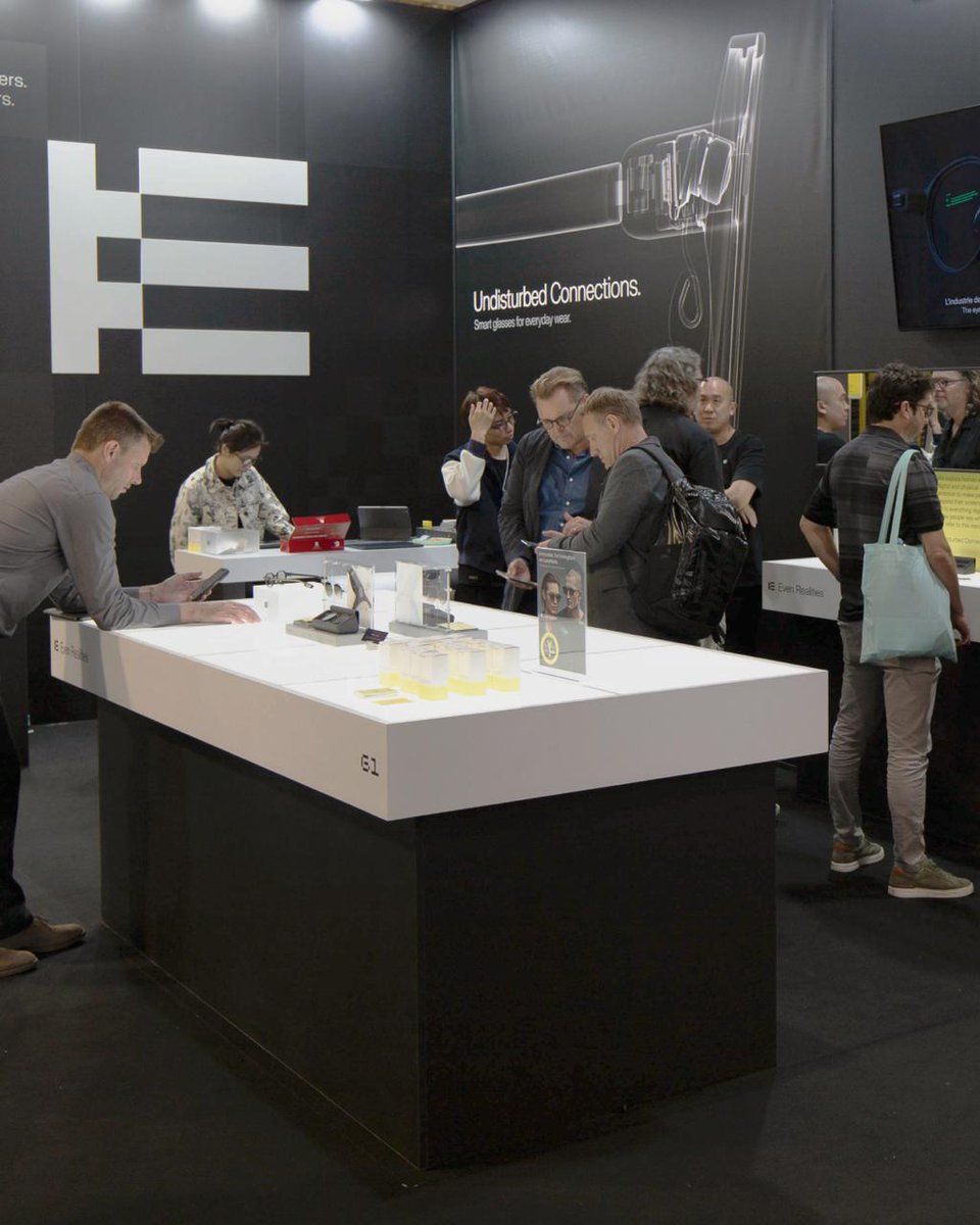 EvenRealities's tweet image. Exquisite eyewear was worn. Meaningful connections were made. A glimpse into a remarkable time at Silmo Paris.⁠
⁠
#EvenRealities #silmoparis #digitalglasses⁠