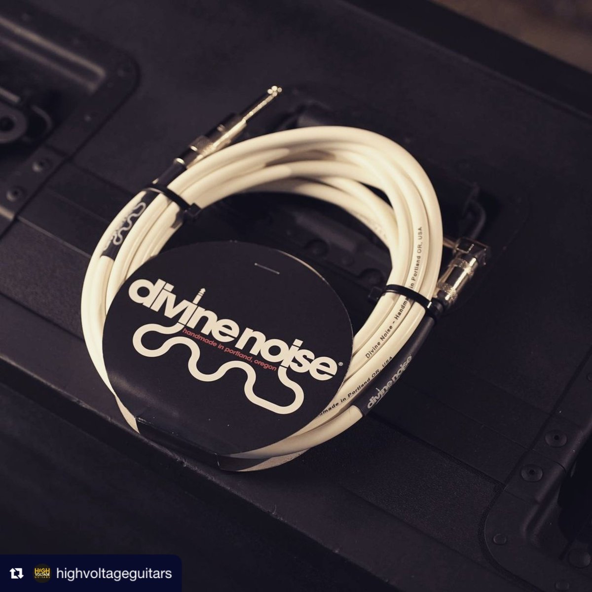 People of the surrounding Nashville area! Please welcome our latest dealer, @highvoltageguitars. Now go forth and support your local guitar shop!!