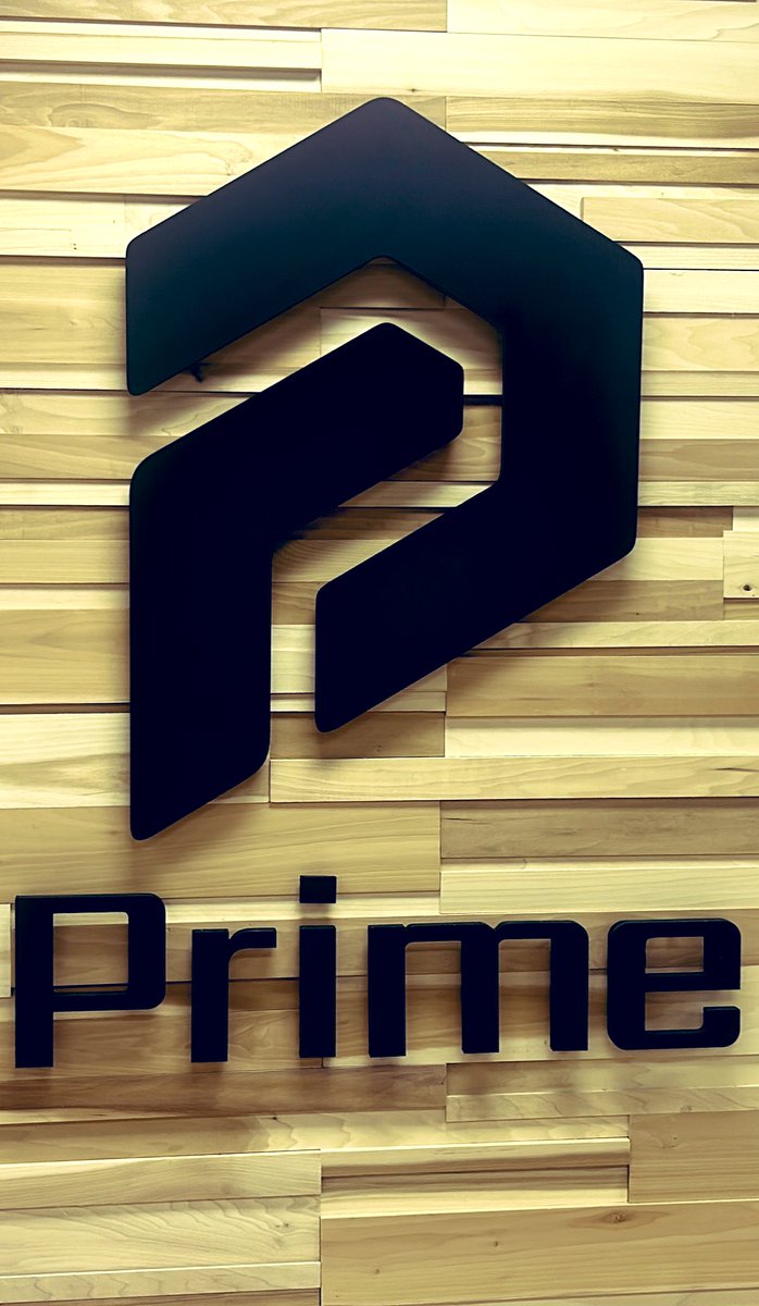 YoungLovington's tweet photo. Cabinets And Countertops is what I Do now.!!!!!!come see me 3303 Emerson Avenue #Prime https://t.co/mPN9xUroiP