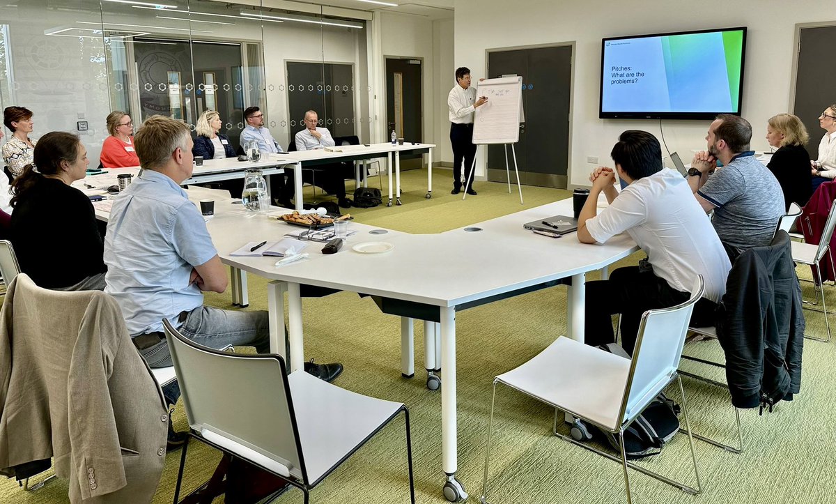 Today we held the first WHP Academic Theme workshop with a focus on genomics.

We brought together experts in #genomics, #pharmacy, #medicine and #primarycare from across Wessex.

We cannot wait to see this group turn some very important questions into research proposals!