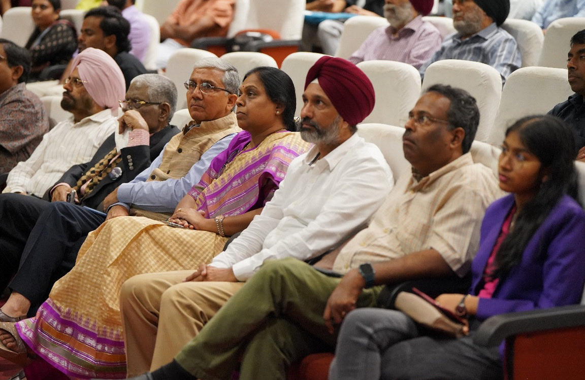 ProfAnilKumarT1's tweet photo. 18th Foundation day of the IISER Mohali was celebrated today with great enthusiasm. Prof L S Shashidhara, Director, NCBS, Bengaluru was the Chief Guest n delivered Foundation day lecture. Shri Sant Sanganeria, MD, Ultra International was the Guest of Honour.⁦@EduMinOfIndia⁩ https://t.co/Rqieeyxehs