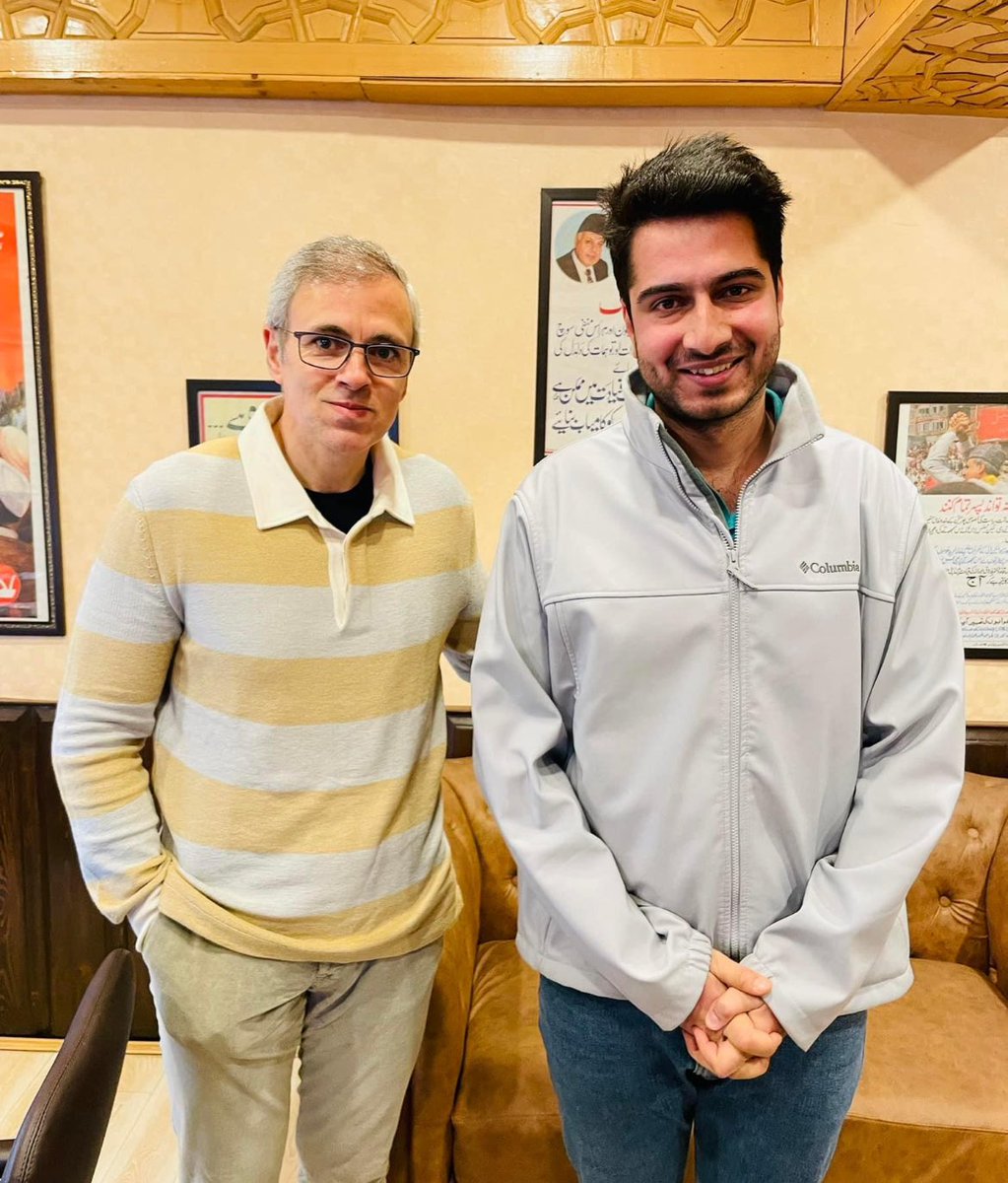 JKNCZindabad's tweet photo. Well young minds can become corrupt as well due to unemployment coz of #PDPBJP
@JKNC_ manifesto has Promised jobs to Unemployed Educated Youth.
Old is Gold.
Not very Long ago, Sher e Kashmir Zindabad was your Slogan??
Jazabaat badal gaye???
@OmarAbdullah @safiakhan71 https://t.co/g8ULFsf7gx