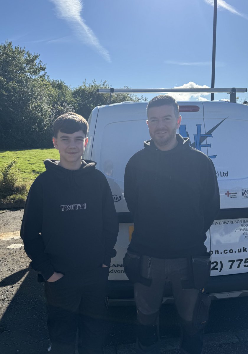 EWEdwardson's tweet photo. Garry Tawse, Electrician, welcomed DJ to the EWE team. A student from @DundeeCouncil will be shadowing our maintenance team this week. https://t.co/yKwsdZ37ci