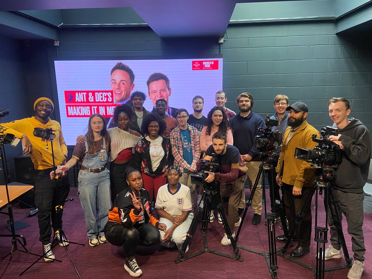 KingsTrust's tweet photo. Congratulations to all the dedicated young people who attended our Ant and Dec's Making it in Media course in London. π·π₯ποΈ
We loved the energy and enthusiasm young people showed. Thank you to @media_trust for supporting the delivery of our 10-day course. #PrincesTrust #MiiM https://t.co/0rSiSJDM2D