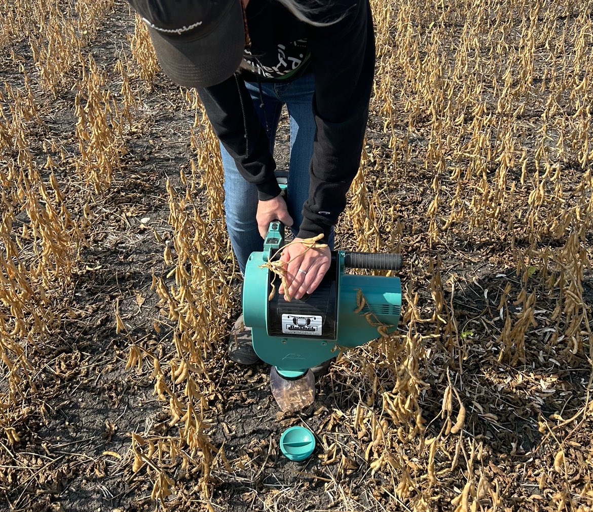 Huge thank you to our friends at <a href="/BushelPlus/">Bushel Plus 🌾</a> for donating a Mini Combine for our upcoming auction for ✨Harvest on the Crescent✨

Get your tickets here to come party with us and support the food bank <a href="/harvestmanitoba/">Harvest Manitoba</a> ! 

eventbrite.ca/e/harvest-on-t…