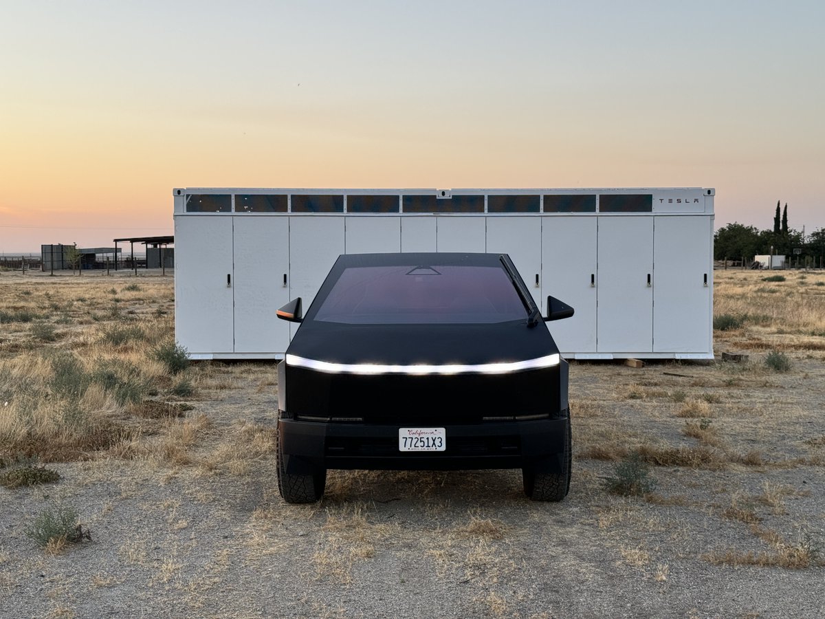 Tesla Megapack tweet media