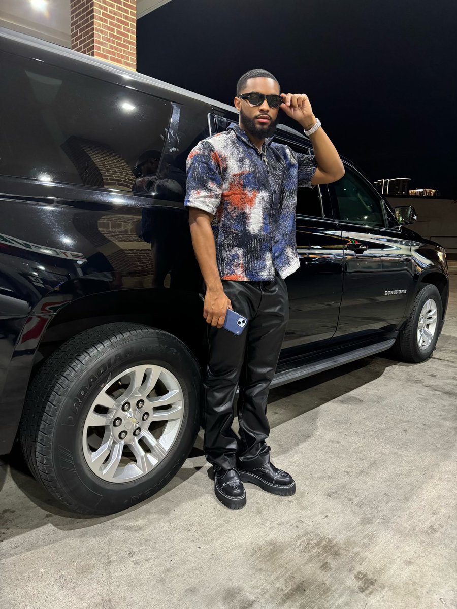 _MJsmooth's tweet image. 😎🖤🥂