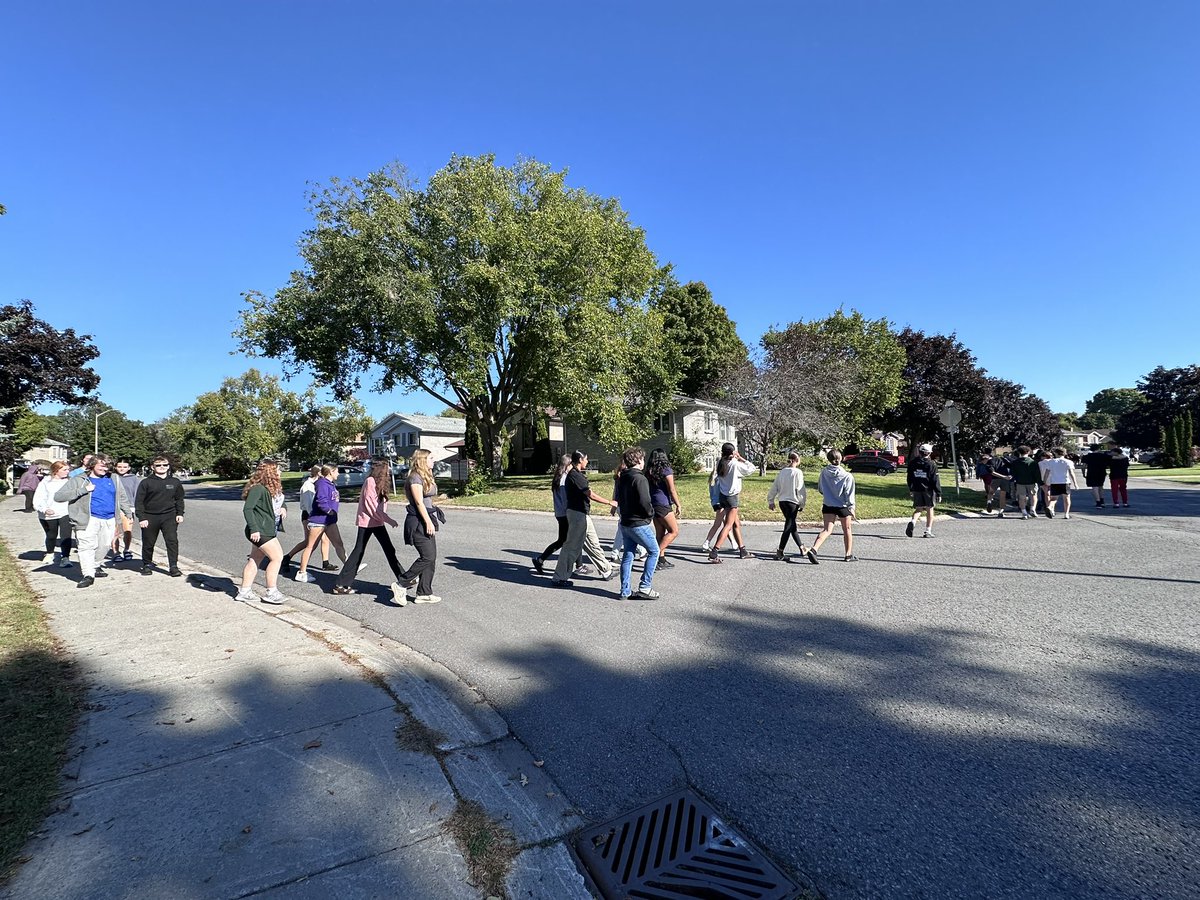 SPCSSFalcons's tweet image. Beautiful day for our Terry Fox run/walk! Thank you to Mr. Payton’s leadership class for organizing, and thank you to our local police for helping make our route safe!  #alcdsb #spcss