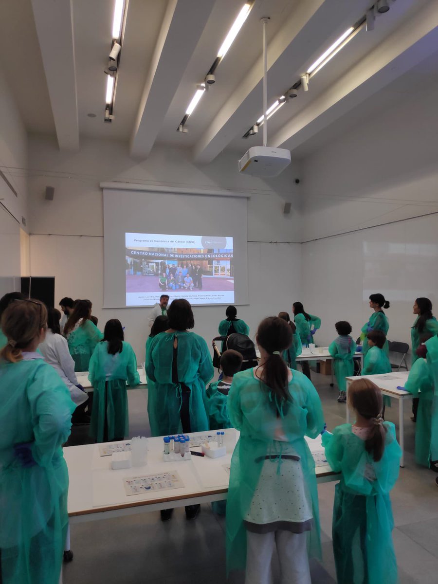 Hereditary Endocrine Cancer Group @CNIOStopCancer (@endocrine_cnio) on Twitter photo Exitazo en <a href="/CaixaForum/">CaixaForum</a> Madrid! Muchas gracias a todos los participantes! El año que viene os esperamos a todos en <a href="/CNIOStopCancer/">CNIO Stop Cancer</a> para seguir aprendiendo de nuestra labor en el estudio contra el cáncer #EuropeanResearchersNight #NIGHTSpain <a href="/BecariosFLC/">Becas Fundación "la Caixa"</a> Exitazo en <a href="/CaixaForum/">CaixaForum</a> Madrid! Muchas gracias a todos los participantes! El año que viene os esperamos a todos en <a href="/CNIOStopCancer/">CNIO Stop Cancer</a> para seguir aprendiendo de nuestra labor en el estudio contra el cáncer #EuropeanResearchersNight #NIGHTSpain <a href="/BecariosFLC/">Becas Fundación "la Caixa"</a>