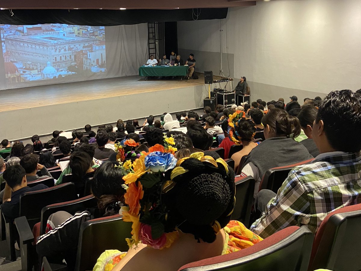 Conferencia: “Alcances y limitaciones  de la Independencia de México” por el Dr. doctor Anaximandro Pérez:

🔹Doctor en Historia y Civilizaciones de la Escuela de Altos estudios  en ciencias sociales de París 
🔹Integrante del Centro Mexicano de Estudios Económicos y Sociales