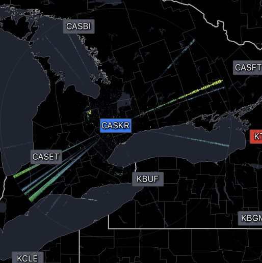 RaguWx's tweet photo. @In2ThinAir @MattWallace888 Those are just radar spikes, and since that map is a collection of different radar site's data it goes in different directions. Sometimes radars pick up these false returns and the mosaic of radars normally can filter them out, but this isn't the case here. Here's a few examples https://t.co/DPcGFsXfV1