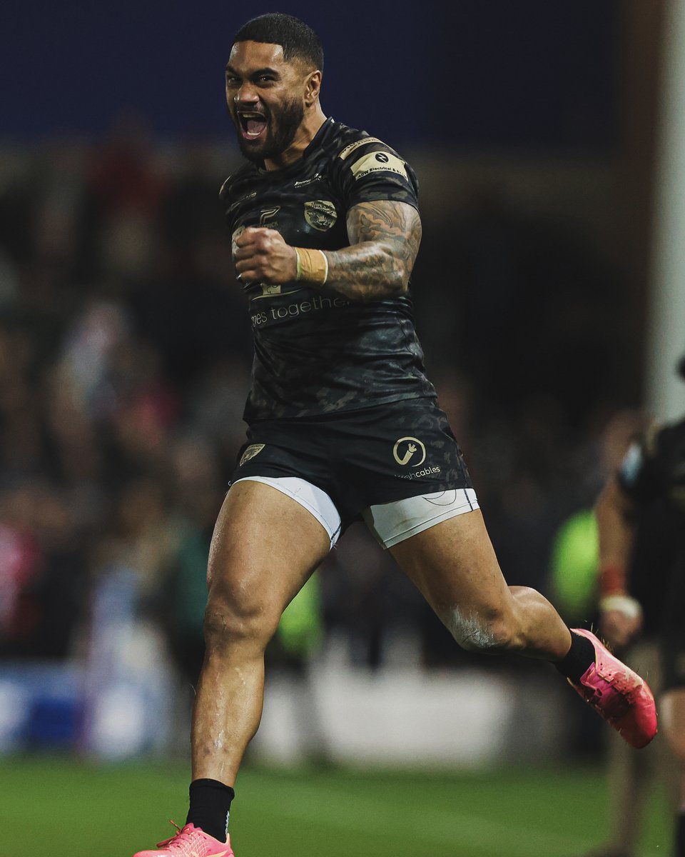 SuperLeague's tweet photo. The Betfred #SuperLeague's 3rd Semi-Finalist's... 🐆 https://t.co/AEvSuMzDro