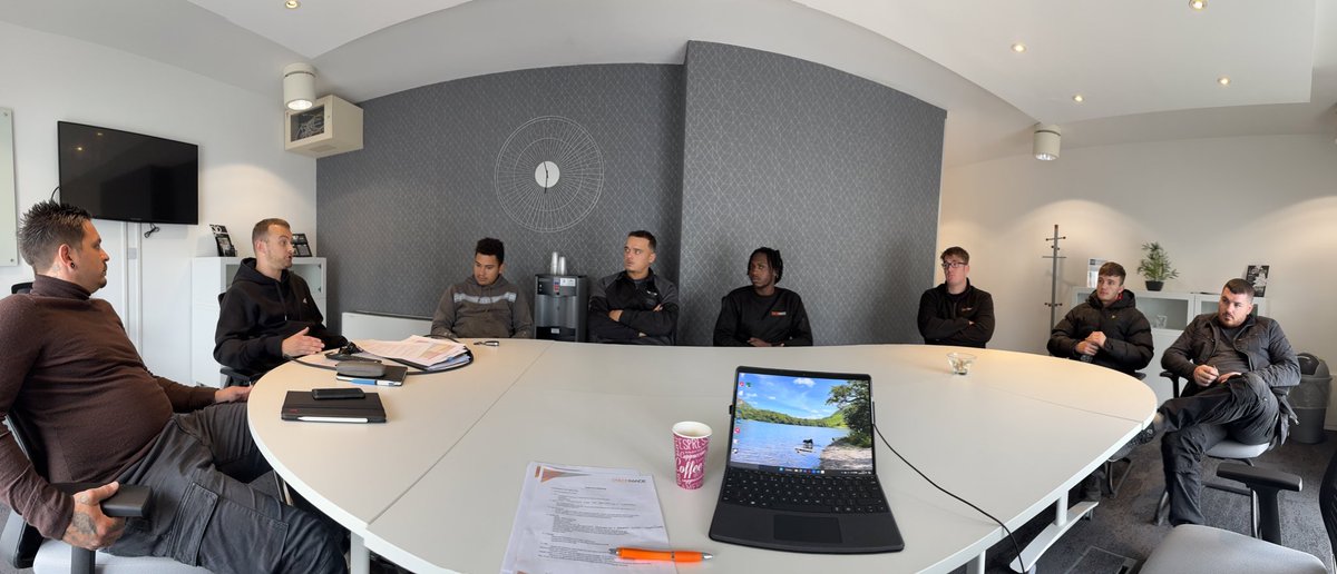 Great to catch up with some of the team after a week on the road