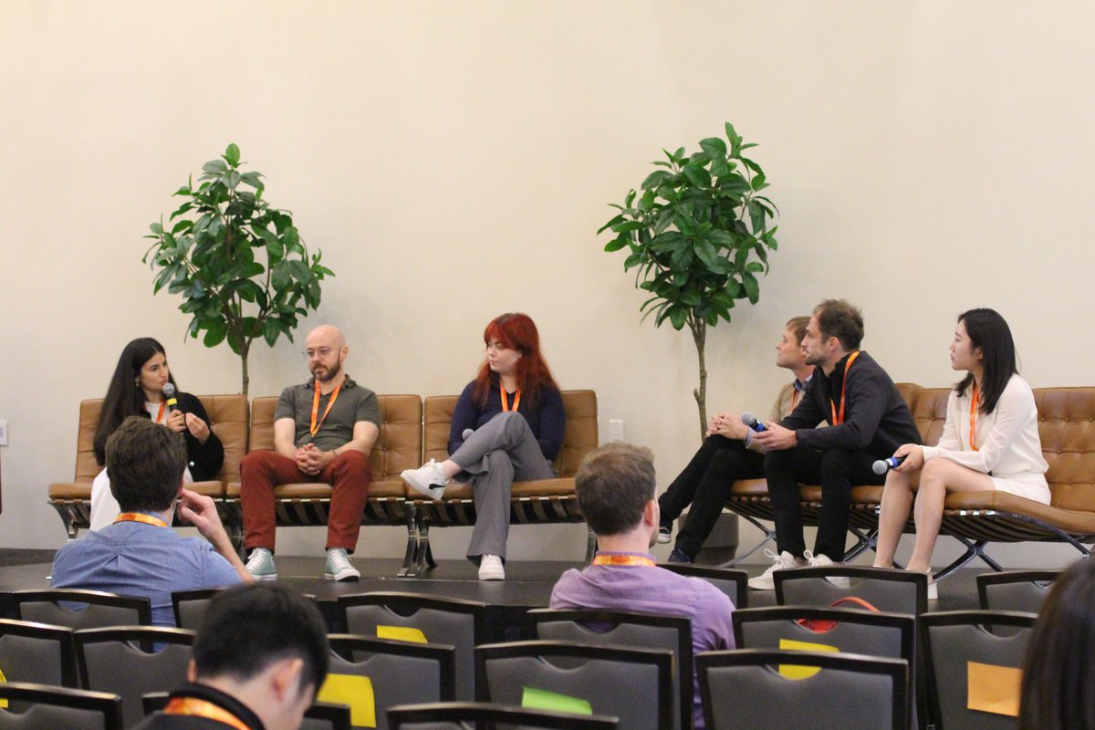 AutomotiveUI's tweet image. Our paper sessions have been a highlight of the conference, bringing together leading researchers and innovators to present their work.
#autoui24 #researchpaper