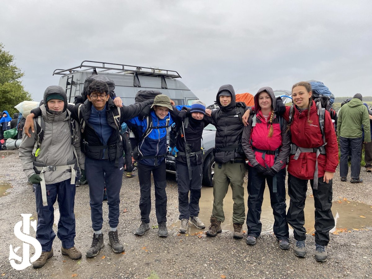 sjcrmain's tweet photo. It was a chilly and slightly soggy start to Year 10s Silver DofE Practice Expedition...but they have seen blue sky this afternoon. All groups are in high spirits and are working with @wildexpertise trainers today.

#SJCRCommitment #DukeofEdinburgh #SilverDofE https://t.co/InZsrlefGo