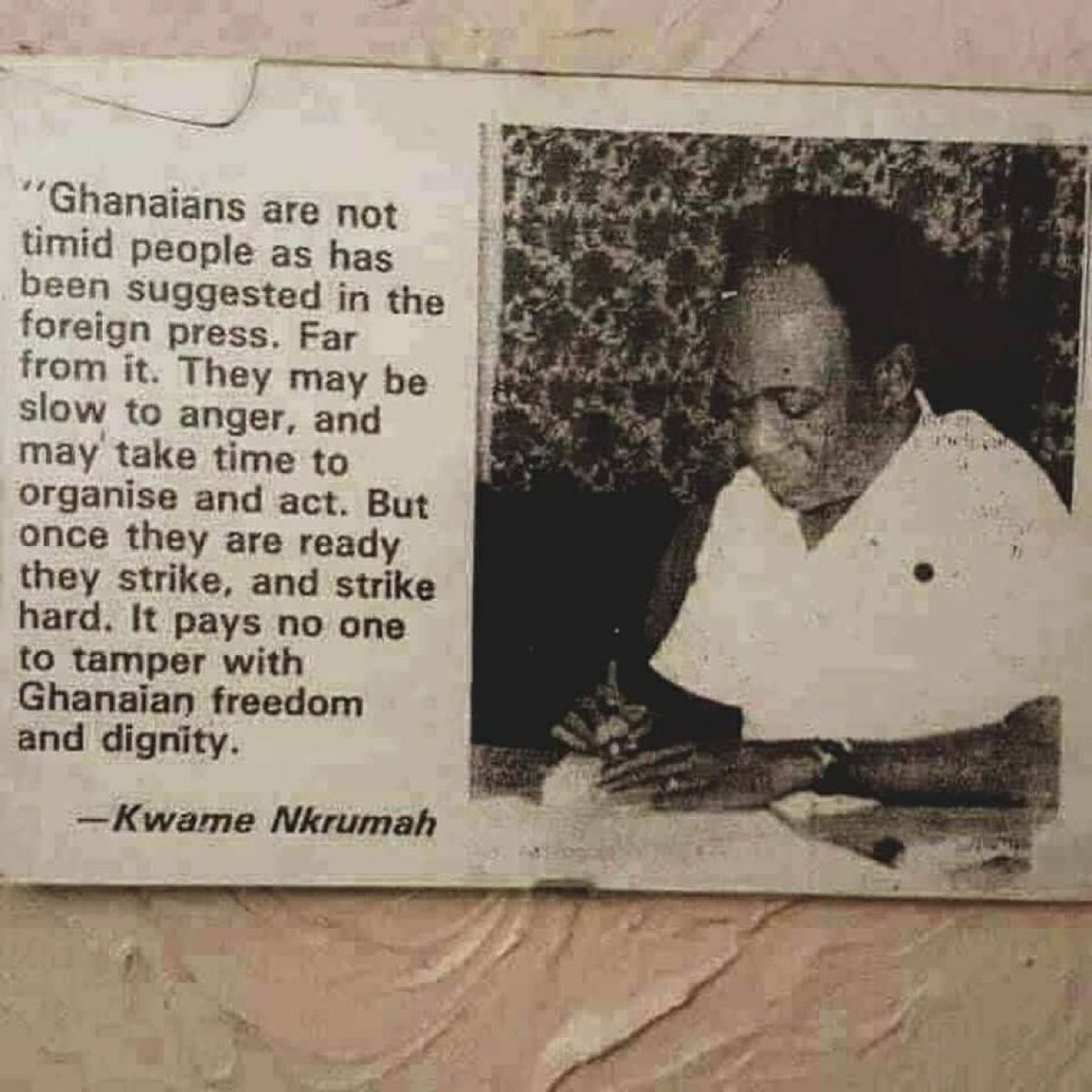 EbenOpok's tweet photo. Prophet OSAAGEFO 🙏🏼🙏🏼🙏🏼🙏🏼 https://t.co/iudojQQEP9