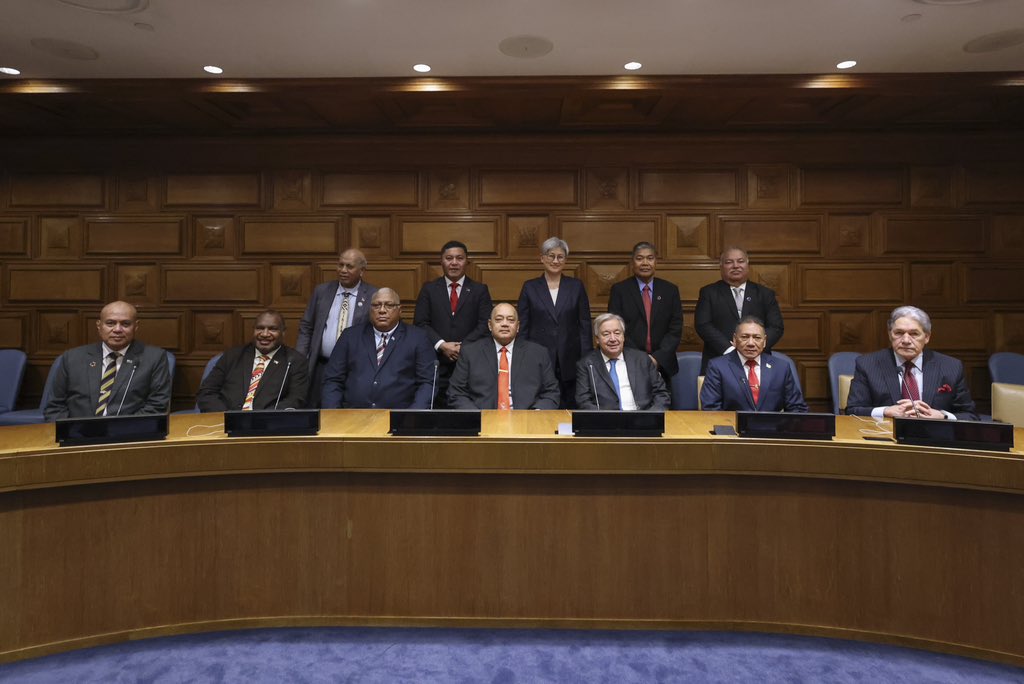 SenatorWong's tweet image. Pacific voices are at the forefront of global advocacy on climate change.

I joined @ForumSEC members for a discussion with @antonioguterres about the urgent global action needed to address the climate crisis, climate resilience, regional security and economic development.