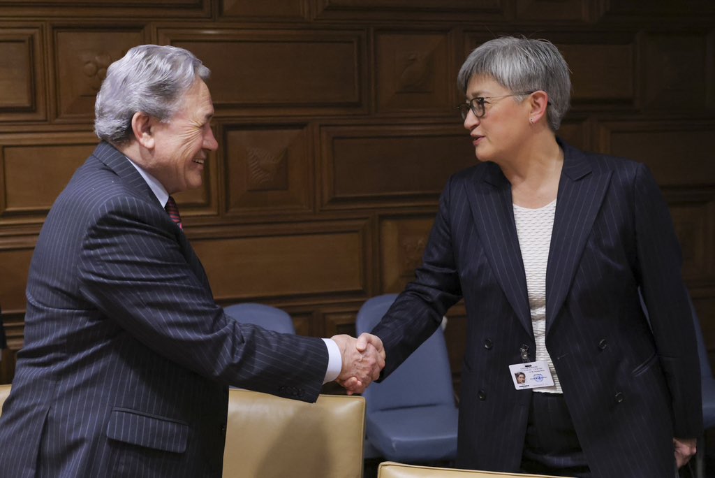 SenatorWong's tweet image. Pacific voices are at the forefront of global advocacy on climate change.

I joined @ForumSEC members for a discussion with @antonioguterres about the urgent global action needed to address the climate crisis, climate resilience, regional security and economic development.